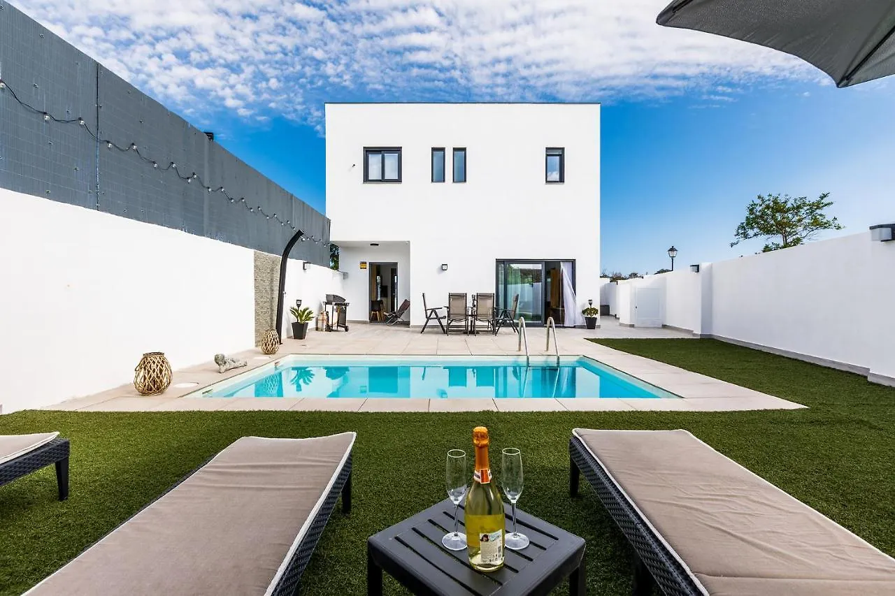 Ocean House Torre Del Mar Villa
